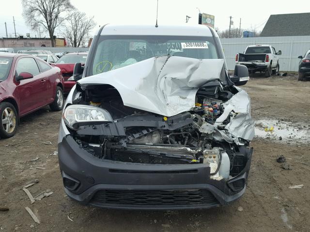 ZFBERFAT2F6A78007 - 2015 RAM PROMASTER 银色 照片 9