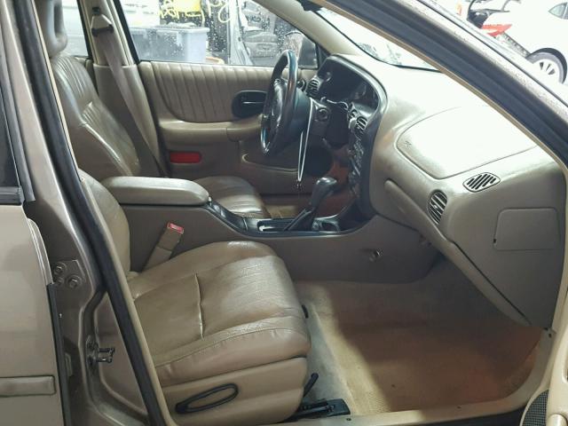 1G2WP52K31F187044 - 2001 PONTIAC GRAND PRIX 棕色 照片 5