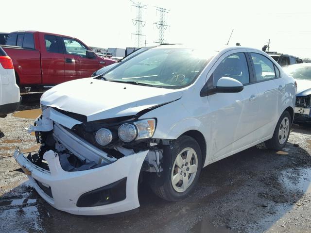 1G1JA5SH2F4172025 - 2015 CHEVROLET SONIC LS 白色 照片 2