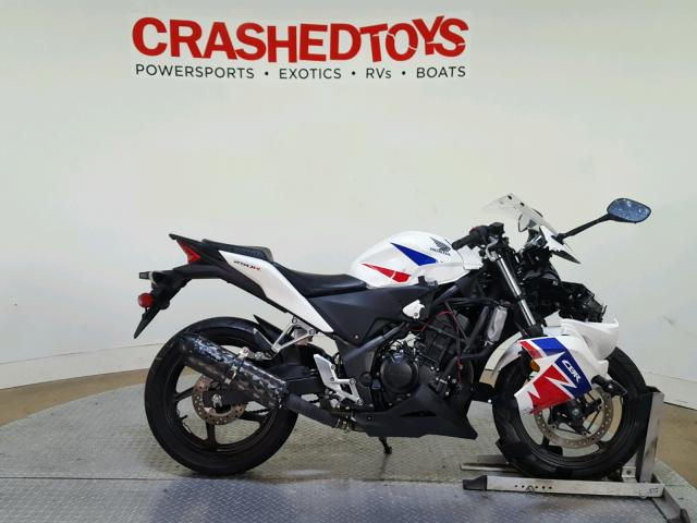 MLHMC4107D5303068 - 2013 HONDA CBR250 R WHITE photo 1