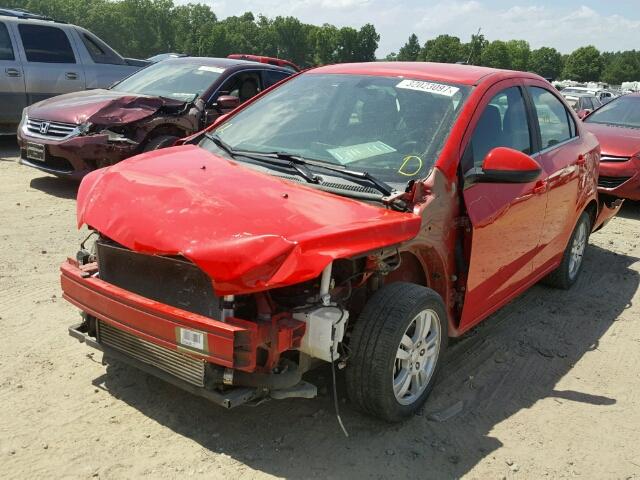 1G1JD5SB4G4113871 - 2016 CHEVROLET SONIC LT RED photo 2