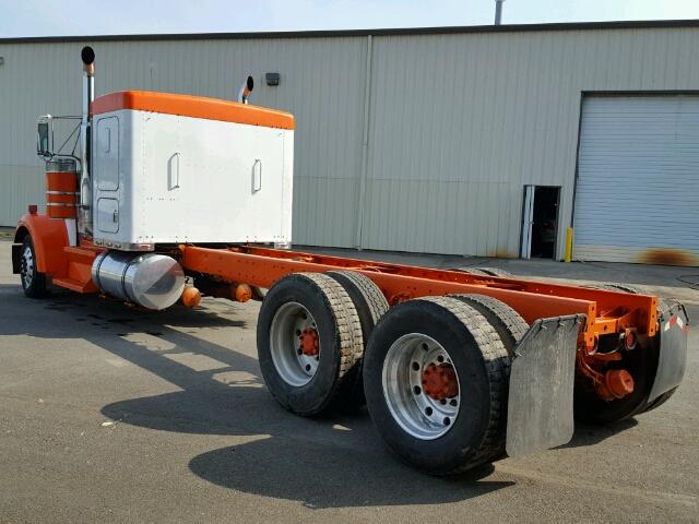 1XKWD69X8SR646424 - 1995 KENWORTH CONSTRUCTI TWO TONE photo 3