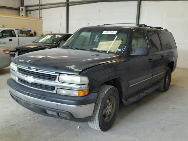 1GNEC16Z43J131222 - 2003 CHEVROLET SUBURBAN C GRAY photo 2