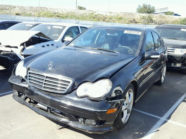 WDBRF52H36A882658 - 2006 MERCEDES-BENZ C GENERATI BLACK photo 2