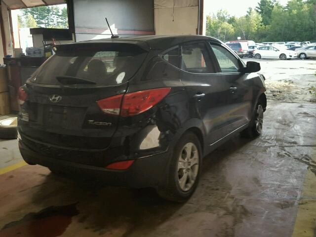 KM8JT3AB2CU369819 - 2012 HYUNDAI TUCSON GL BLACK photo 4