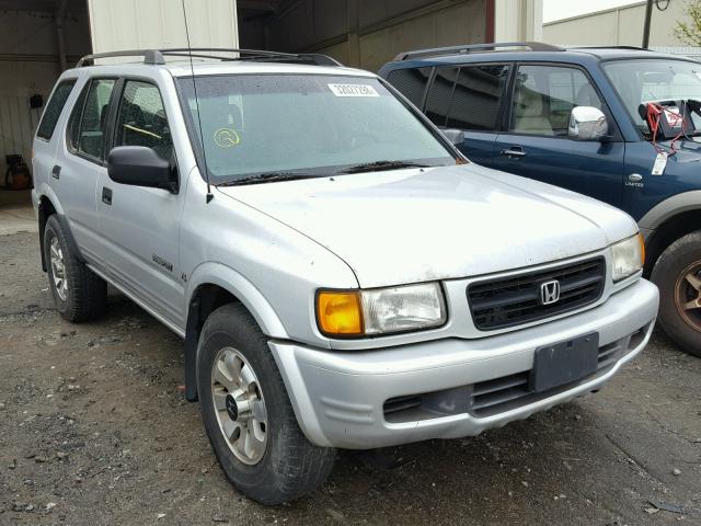 4S6CM58W2W4408141 - 1998 HONDA PASSPORT E SILVER photo 1