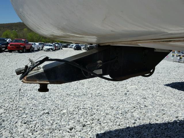 4YDF328293D505760 - 2003 KEYSTONE MONTANA WHITE photo 7