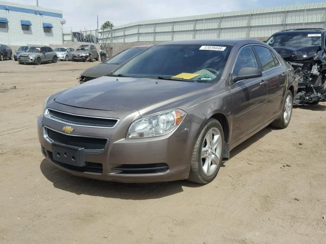 1G1ZB5E08CF110439 - 2012 CHEVROLET MALIBU LS 棕色 照片 2