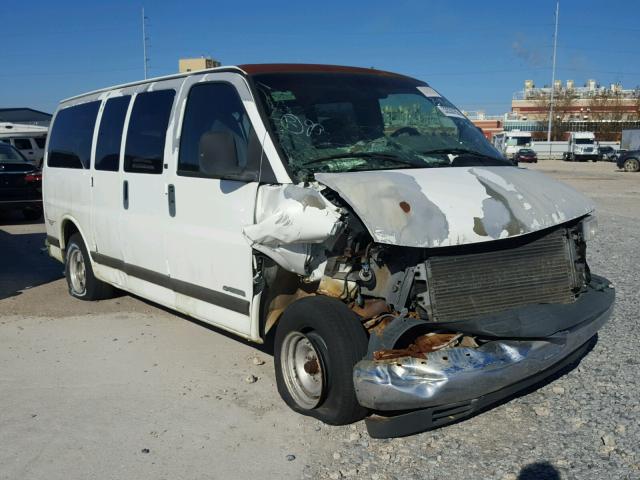 1GNFG15M611165917 - 2001 CHEVROLET EXPRESS G1 WHITE photo 1