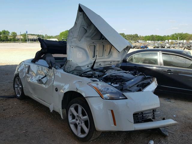 JN1AZ36A34T011402 - 2004 NISSAN 350Z ROADS WHITE photo 1