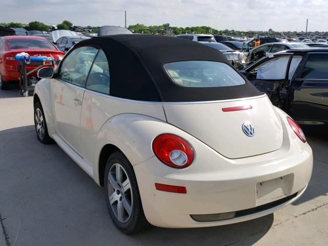 3VWRF31Y66M312483 - 2006 VOLKSWAGEN NEW BEETLE 奶油色 照片 3