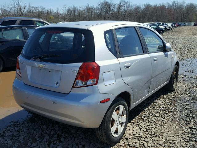 KL1TD66607B701031 - 2007 CHEVROLET AVEO BASE Күміс фото 4