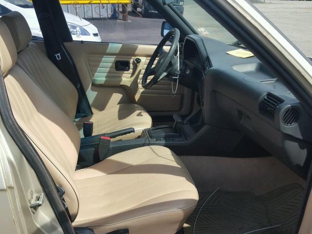 WBAAD2307KED24522 - 1989 BMW 325 I AUTO WHITE photo 5