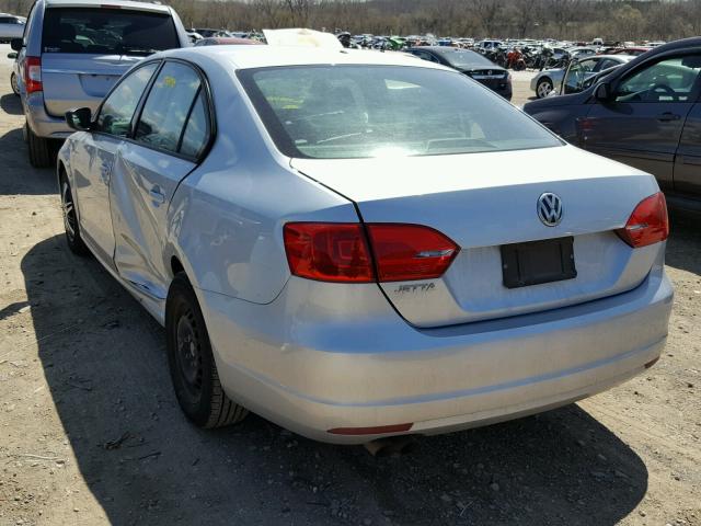 3VW2K7AJ5DM228322 - 2013 VOLKSWAGEN JETTA BASE 银色 照片 3