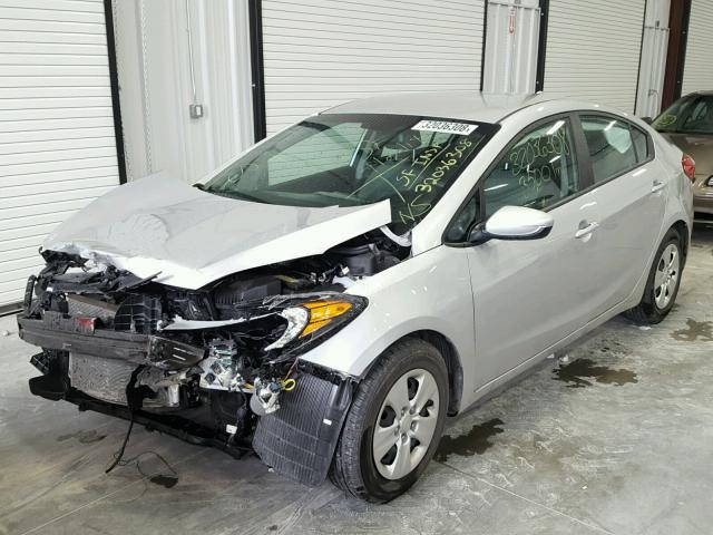 KNAFK4A60F5351899 - 2015 KIA FORTE LX SILVER photo 2