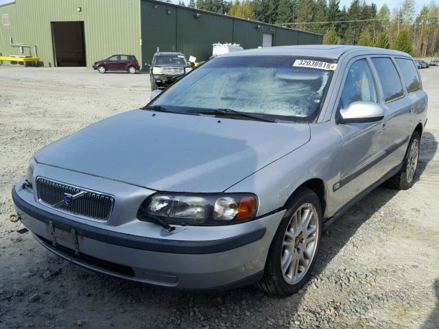 YV1SW58D411133846 - 2001 VOLVO V70 2.4T GRAY photo 2