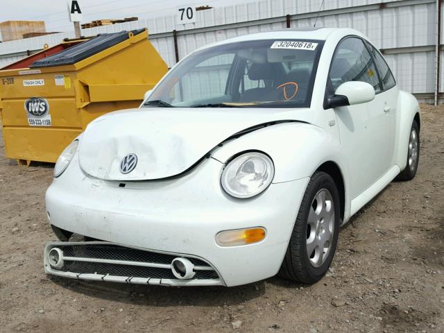 3VWCK21C82M458166 - 2002 VOLKSWAGEN NEW BEETLE 白色 照片 2
