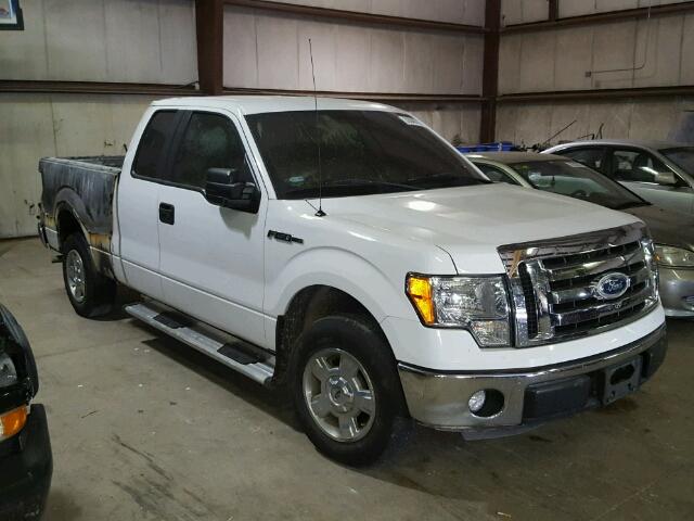 1FTEX1CM7BKD17996 - 2011 FORD F150 SUPER WHITE photo 1