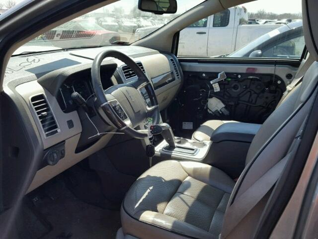 2LMDU88C88BJ37748 - 2008 LINCOLN MKX SILVER photo 5