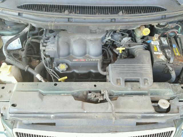 1C4GP64L0TB137434 - 1996 CHRYSLER TOWN & COU GREEN photo 7