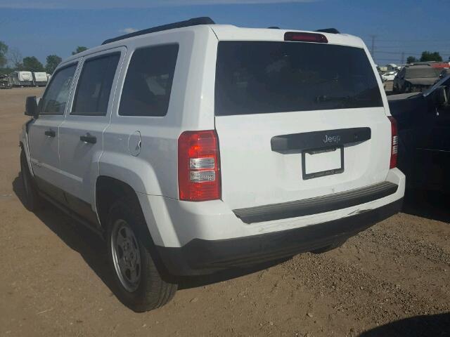 1C4NJPBA5GD676111 - 2016 JEEP PATRIOT WHITE photo 3