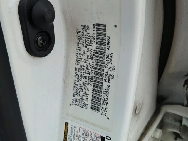 JTDBR32E352057944 - 2005 TOYOTA COROLLA CE WHITE photo 10