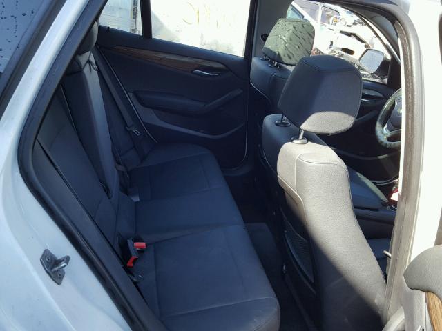 WBAVL1C56DVR87235 - 2013 BMW X1 XDRIVE2 Weiß Foto 6