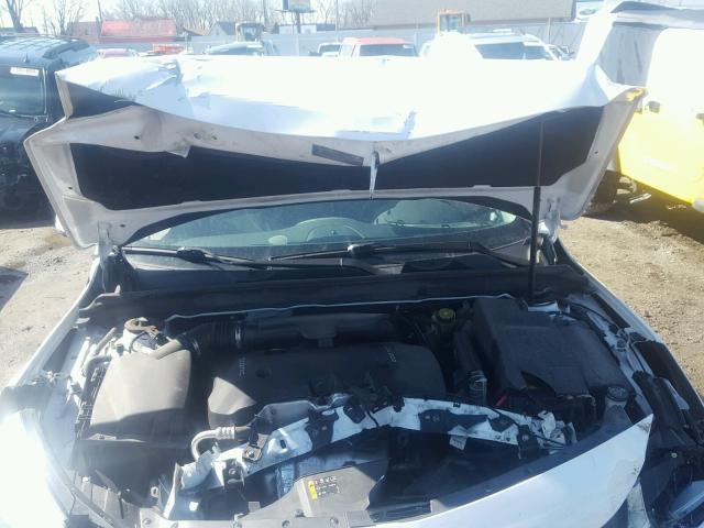 1G11C5SL4EF117108 - 2014 CHEVROLET MALIBU 1LT 白色 照片 7