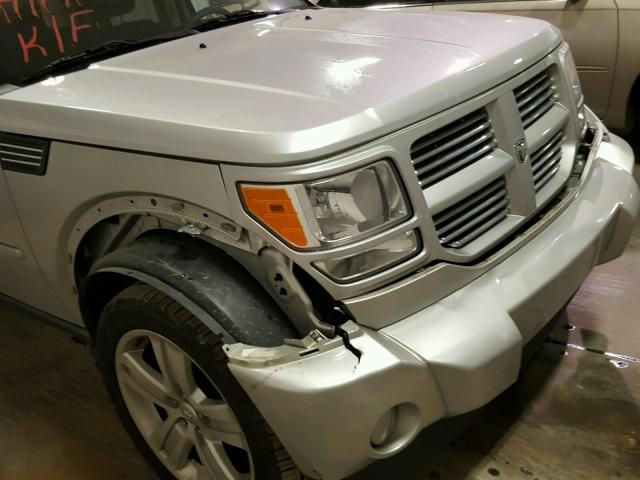 1D4PT4GK1BW590023 - 2011 DODGE NITRO HEAT SILVER photo 9