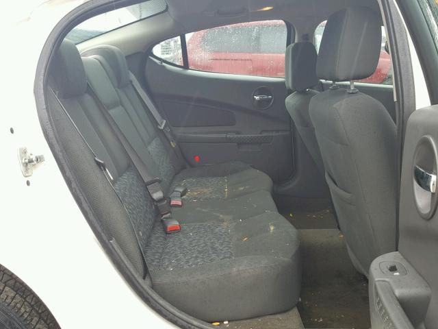 2G2WP522941105460 - 2004 PONTIAC GRAND PRIX WHITE photo 6