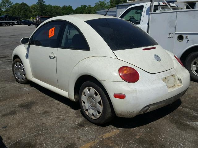 3VWBK21C33M415240 - 2003 VOLKSWAGEN NEW BEETLE WHITE photo 3