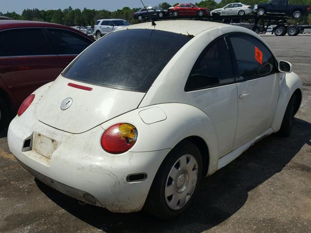 3VWBK21C33M415240 - 2003 VOLKSWAGEN NEW BEETLE WHITE photo 4