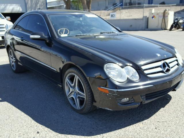 WDBTJ56H28F238508 - 2008 MERCEDES-BENZ CLK 350 BLACK photo 1