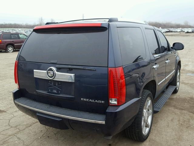 1GYFK63878R243069 - 2008 CADILLAC ESCALADE L BLUE photo 4