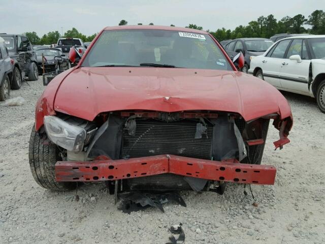 2C3CDXCT2DH563198 - 2013 DODGE CHARGER R/ RED photo 10