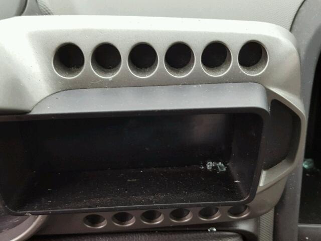 1G1JA5SH6D4170601 - 2013 CHEVROLET SONIC LS WHITE photo 8