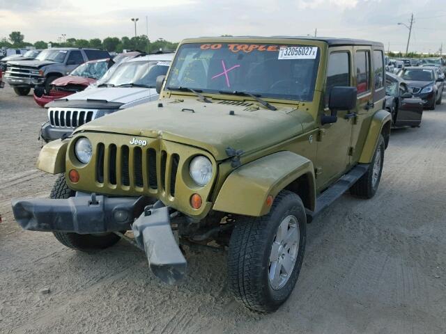 1J4GA59138L523926 - 2008 JEEP WRANGLER U GREEN photo 2