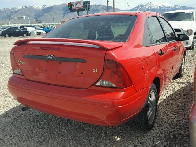 1FAFP34304W160013 - 2004 FORD FOCUS SE C RED photo 4