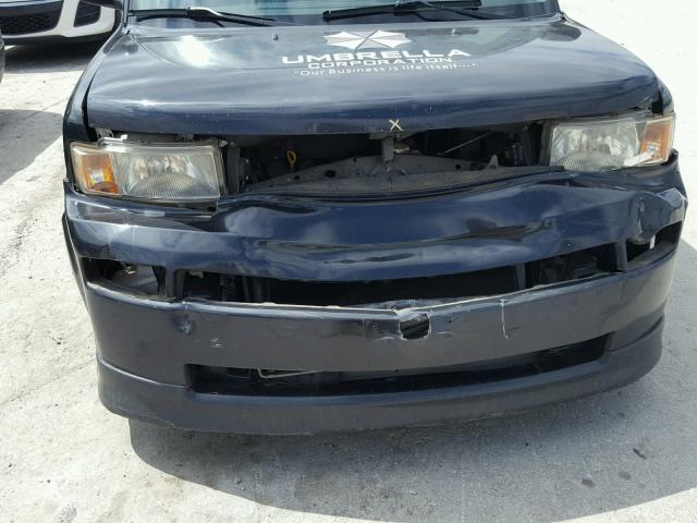 JTLKT324264058795 - 2006 TOYOTA SCION XB BLACK photo 9
