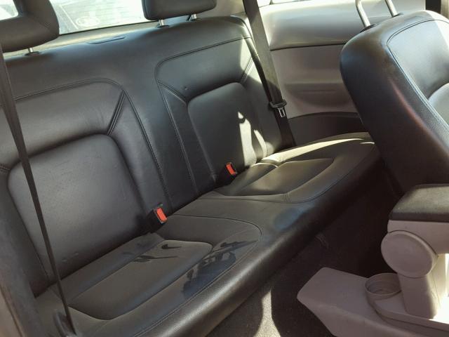 3VWDD21C5YM488829 - 2000 VOLKSWAGEN NEW BEETLE 银色 照片 6