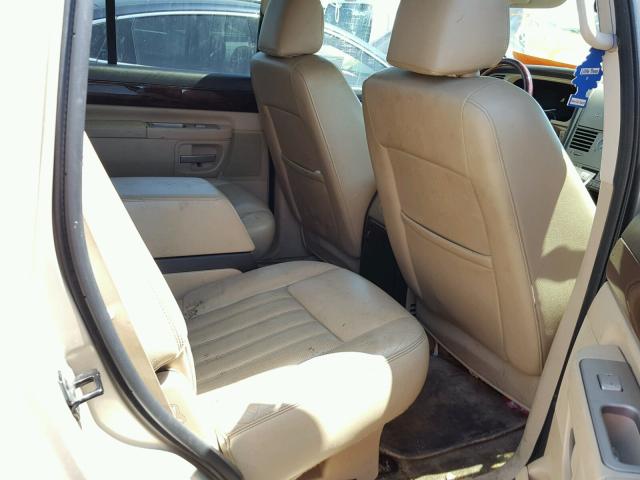 5LMEU68H05ZJ13613 - 2005 LINCOLN AVIATOR TAN photo 6