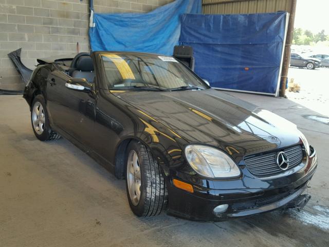 WDBKK65FX2F251285 - 2002 MERCEDES-BENZ SLK 320 BLACK photo 1