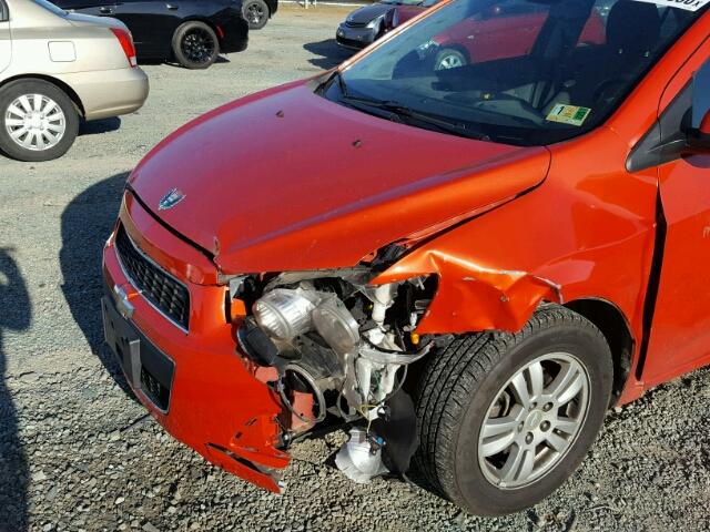 1G1JB5SH1C4209901 - 2012 CHEVROLET SONIC LS 红色 照片 9