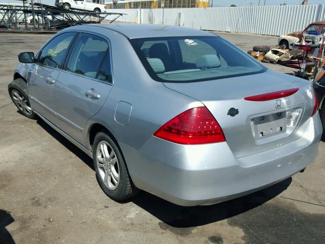 1HGCM56317A162662 - 2007 HONDA ACCORD SE SILVER photo 3