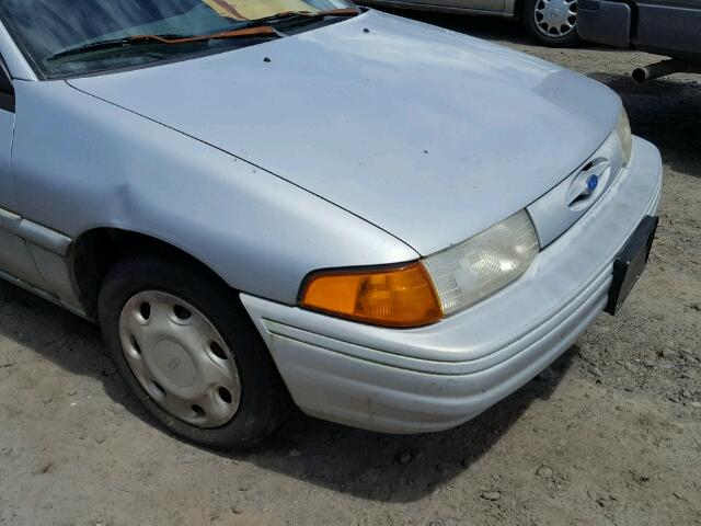 1FASP15J0TW152556 - 1996 FORD ESCORT LX SILVER photo 9