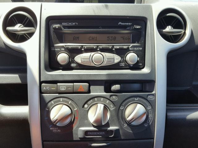 JTLKT324164051322 - 2006 TOYOTA SCION XB MAROON photo 9