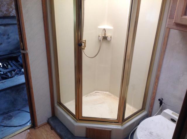 1RF120219N2019168 - 1992 ROADMASTER RAIL DYANASTER 奶油色 照片 8