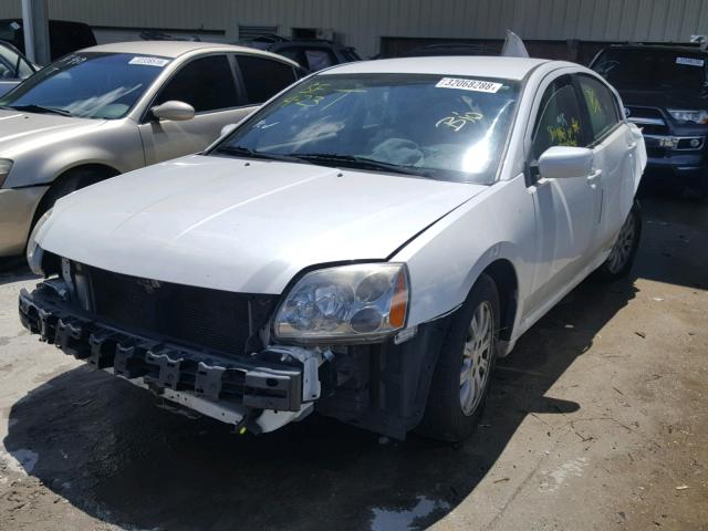 4A32B2FF6CE013768 - 2012 MITSUBISHI GALANT FE WHITE photo 2