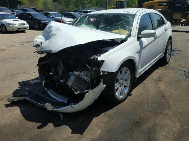 1C3CCBBB6DN545275 - 2013 CHRYSLER 200 TOURIN WHITE photo 2