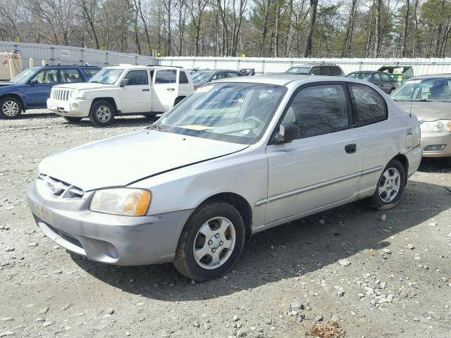 KMHCG35G92U181266 - 2002 HYUNDAI ACCENT BAS SILVER photo 2